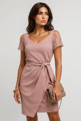 Donna Elegante Pizzo Mezza Manica