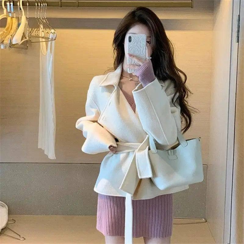 High Class Hepburn Style Korean Woolen Coat-1