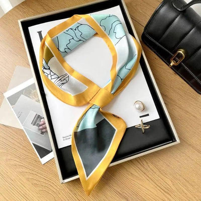 Simple Decorative Oil Painting Ear Scarf-Yellow Border Steed-1